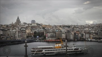 İstanbul Valiliğinden yarın için kuvvetli yağış uyarısı