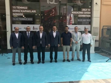 İstiklal Caddesi’nde ’15 Temmuz Dergi Kapakları Sergisi’ açıldı
