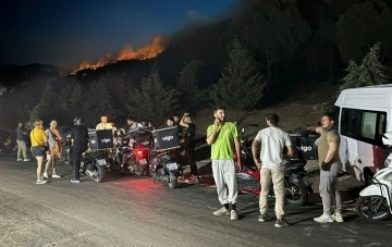 İzmir’deki yangında kuryeler seferber oldu
