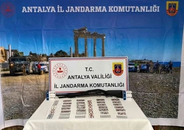 Jandarma ekipleri 528 adet uyuşturucu hap ele geçirdi
