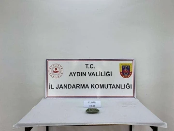 Jandarma ekipleri uyuşturucuya geçit vermiyor
