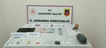 Jandarmadan bölgesel şok huzur ve güven uygulaması: 3 şahıs tutuklandı
