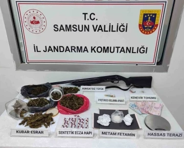 Jandarmadan uyuşturucu operasyonu: 1 gözaltı
