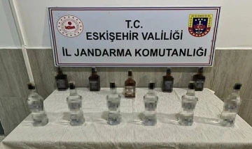 Jandarmadan yılbaşı öncesi kaçak alkol satışına darbe
