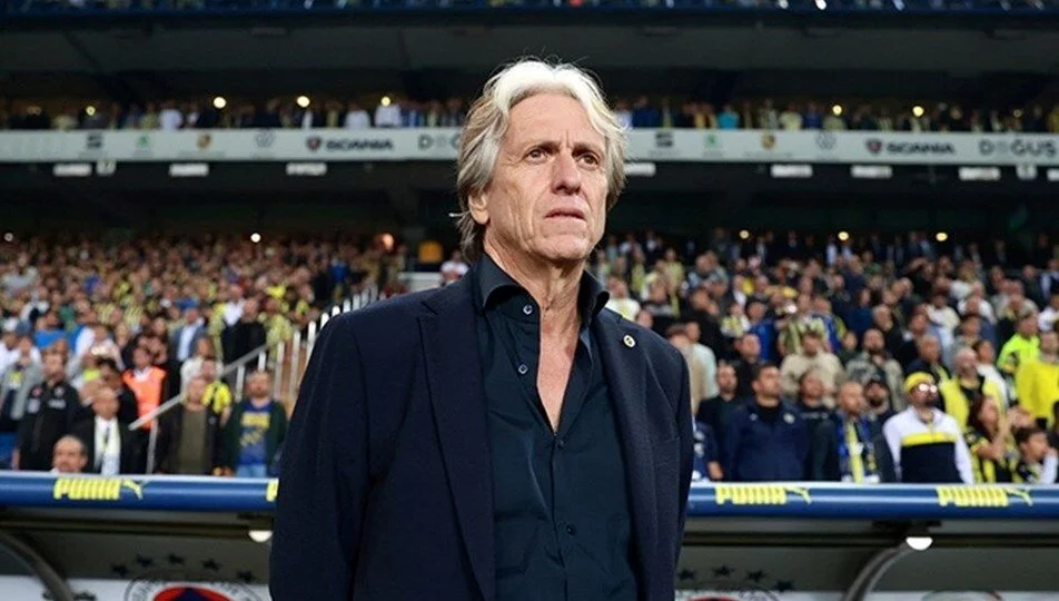 Jorge Jesus’tan kadroda 2 değişiklik