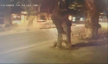Kadıköy’de bina sakinlerini isyan ettiren kazanın güvenlik kamerası görüntüleri ortaya çıktı

