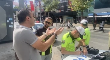 Kadıköy’de dron destekli kırmızı ışık ihlali denetimi
