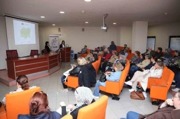 Kadın kooperatifleri ’Sanatsal İleri Dönüşüm Atölyesi’ projesinde bir araya geldi
