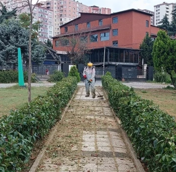 Kağıthane Belediyesi peyzaj çalışmaları hızla devam ediyor
