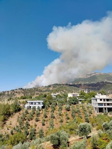 Kahramanmaraş’taki orman yangınına müdahale sürüyor
