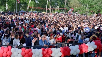 Kakava Hıdırellez Şenlikleri renkli görüntülerle başladı
