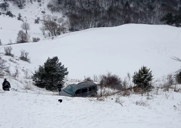 Kar yağışı ve buzlanma kazaya neden oldu: 1 ölü, 3 yaralı
