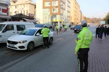 Karabük’te 771 sürücüye 1 milyon 731 bin 629 lira para cezası kesildi
