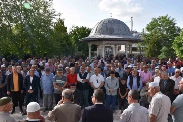 Karapınar’da hacı adaylarına uğurlama töreni
