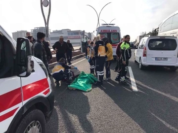 Karşıdan karşıya geçen radyocu, önce kamyon sonra da otobüs çarpması sonucu hayatını kaybetti
