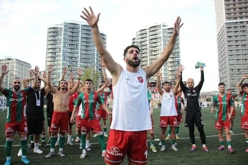 Karşıyaka’da Enes Nalbantoğlu rüzgarı
