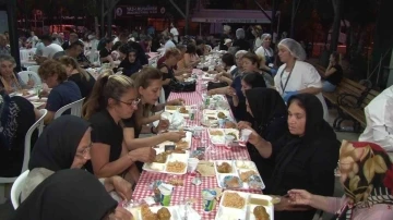 Kartal Cemevi’nde Muharrem ayının ilk orucu açıldı
