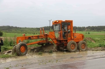 Kastamonu’da kuvvetli sağanak hayatı olumsuz etkiledi
