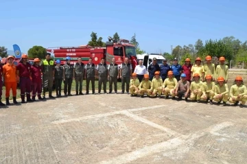 Kaymakam Karaman, yangın savaşçıları ile buluştu
