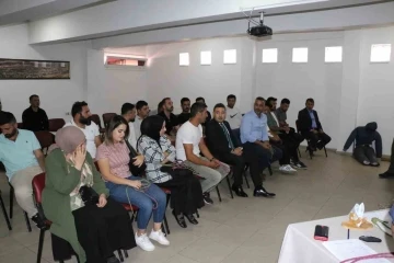 Kaymakam Özçelik, arama kurtarma eğitimi alan gönüllüleri ziyaret etti
