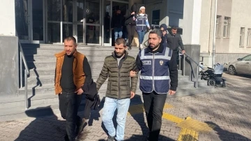 Kayseri’de aranan şahıslara yönelik eş zamanlı operasyon: 14 şahıs yakalandı
