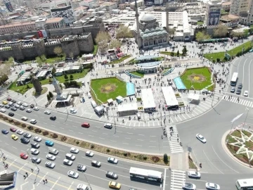 Kayseri’de vatandaşlar ilçelere döndü, nüfusları arttı
