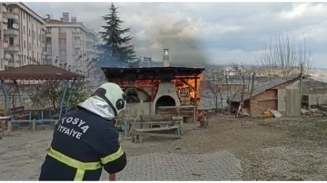 Keşkek fırınında korkutan yangın
