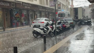 Kilis’te sağanak yağış etkili oldu
