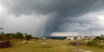 Kırklareli’nde denizde hortum