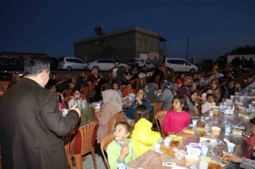 Kırsaldaki vatandaşlar iftarda bir araya geldi
