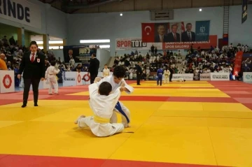 Kocaeli’de Judo Şampiyonası heyecanı yaşandı

