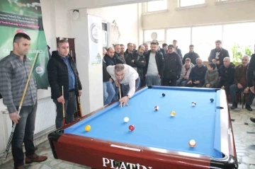 Konya Yunak Kurtuşağı Derneği’nde bilardo heyecanı
