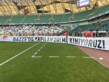 Konyaspor - Pendikspor maçında İsrail protesto edildi
