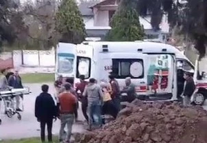 Çıktığı ağaçta akıma kapılan genç hayatını kaybetti