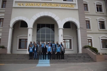 Kozluklu gönüllü öğretmenler deprem bölgesindeki öğrencilere eğitim vermek için yola çıktı
