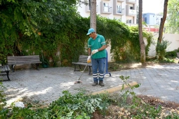 Kuşadası Belediyesi okulları yeni eğitim yılına hazırlıyor
