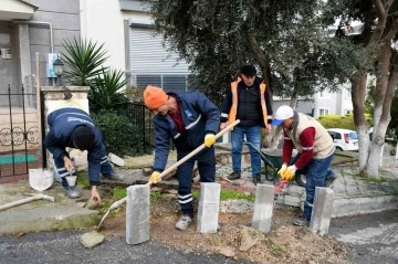 Kuşadası Belediyesi &quot;Acil Müdahale Birimi&quot; 7 bin 780 talebi çözüme kavuşturdu
