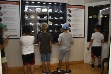 Kuşadası’nın müzeleri İzmir’den gelen öğrencileri ağırladı
