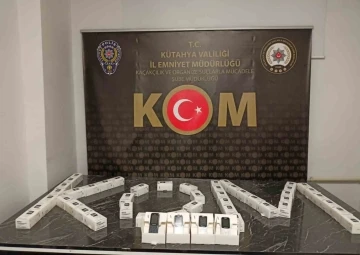 Kütahya’da bir iş yerinde 50 adet kaçak cep telefonu ele geçirildi
