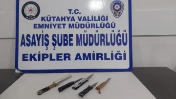 Kütahya’da yaya devriye ekipleri 114 şahıs ve 15 aracı sorguladı
