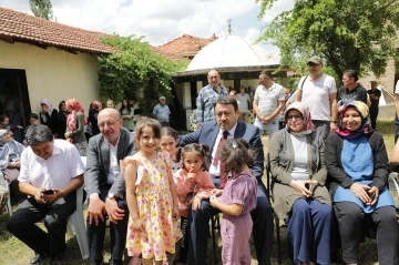 Kütahya’nın Sekiören köyüne 500 bin liralık tarımsal destek
