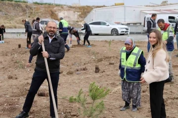 Kütahya OSB’de fidanlar toprakla buluştu
