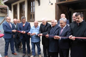 Kütahyalı merhum sanatçısı Ahmet Yakupoğlu’nun doğduğu ev restore ettirilerek müzeye dönüştürüldü
