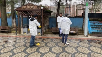 Lise bahçesinde ‘Kız arkadaşıma baktın’ kavgası: 3 yaralı
