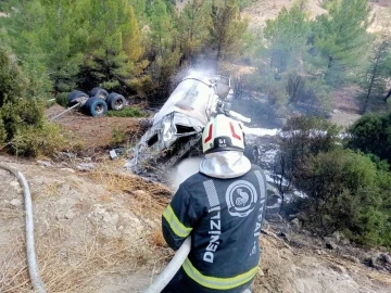 LPG yüklü tanker şarampole devrildi
