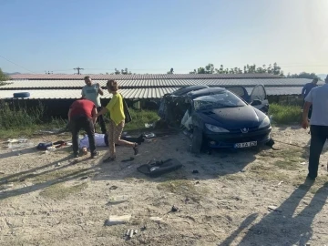 Maden kamyonu ile otomobil çarpıştı: 1’i ağır 3 yaralı