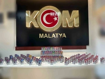 Malatya’da yolcu otobüsünde kaçak elektronik sigara ele geçirildi
