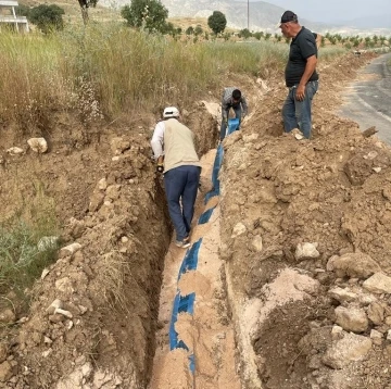 Mardin’de iki mahallede daha altyapı çalışmalarını tamamladı
