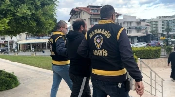 Marmaris’te 9 ayrı dolandırıcılık suçundan aranan şahıs yakalandı