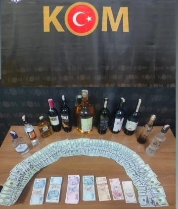 Marmaris’te sahte dolarla alışveriş yapan 3 şüpheliye gözaltı
